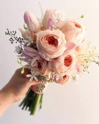 korean bridal bouquet 小巧精緻的韓式新娘捧花 體現溫柔婉約氣質 the femin flower bouquet wedding flowers bouquet wedding bouquets