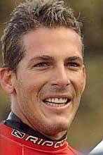 Hawaii-born world surfing legend Andy Irons dies at 32