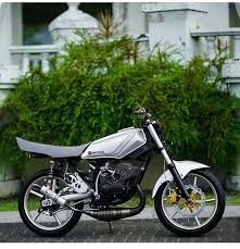Modifikasi motor warna ungu metalik. 140 Ide Yamaha Rx King Motor Sepeda Motor Sepeda