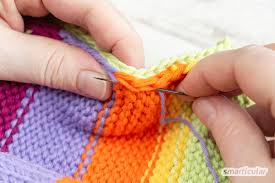 Bevor ihr die nächste, linke masche strickt, macht ihr einen umschlag. Babydecke Stricken So Strickst Du Eine Patchworkdecke Fur Dein Baby