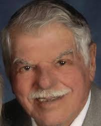 Daniel Morelli's Instagram, Twitter & Facebook