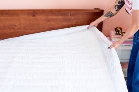 This Is Hands Down The Best Way To Move A Mattress Moving Mattress Perfect Mattress Tempurpedic Mattress