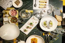 Pescara, rissa in un ristorante etnico di corso vittorio emanuele foto. A Cena Da 142 Restaurant Il Nuovo Locale Di Sandra Ciciriello A Porta Genova Conosco Un Posto
