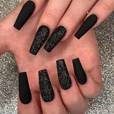 Tumblr In 2020 Black Nails With Glitter Black Nail Designs Coffin Nails Designs