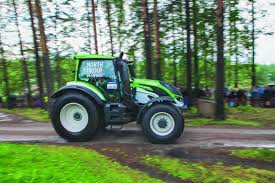 Betten landtechnik gmbh fürstenberger str. 300 000 Euro Unbekannte Stehlen Traktoren Und Werkzeug Agrarheute Com