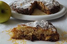 Torta di mele noci e cannella. La Ricetta Della Torta Di Mele E Pere Senza Uova E Burro
