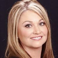 Crystal Duran's Instagram, Twitter & Facebook