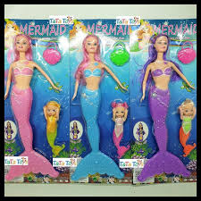 Contohnya di film pirates of carribean ataupun di cerita disney little mermaid yang menceritakan petualangan putri duyung ariel. Mainan Boneka Barbie Putri Duyung Mermaid Shopee Indonesia