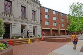 Many vcu students live on campus in the various dorms. Residence Closures Will Leave Vcu In A Student Housing Crunch News And Features Style Weekly Richmond Va Local News Arts And Events
