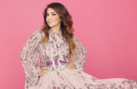 Stream fivelandia 21 by cristina d'avena & giorgio vanni and tens of millions of other songs on all your devices with amazon music unlimited. Cristina D Avena Intervista Sono Felice Di Essere Un Icona Gay Rolling Stone Italia