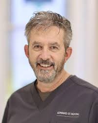 Dr Malcom Campbell BDS