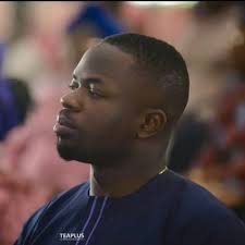 Aaron Eli Fiati (@elistelin)