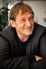 Cserhalmi györgy szerint a mögöttünk álló, talán jelenleg is tartó terhes időszakban lehet, hogy nem lehetséges alkotni, de kell, . Gyorgy Cserhalmi Alchetron The Free Social Encyclopedia