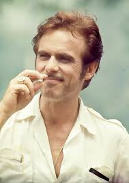 Aos 84 anos, francisco cuoco está de volta ao horário nobre a partir do dia 14, em segundo sol. Francisco Cuoco