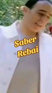 Exploring the Music of Edie Brickell: I Am What I Am