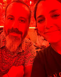 Los 42 años en la tierra empezaron al mejor estilo “COMER, REZAR, AMAR”…  capaz sin tanto rezar. Gracias a todas las personas que hacen que mis días  sean alegres. Por suerte para