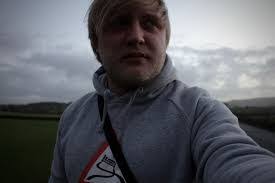 Ollie Briggs's Instagram, Twitter & Facebook