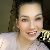 Veronica Bonn's Instagram, Twitter & Facebook