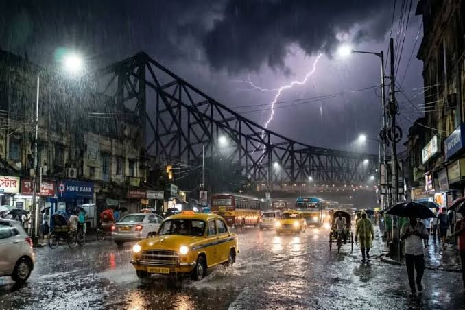 ২০০ মিমি পর্যন্ত বৃষ্টি! উত্তরবঙ্গে জারি লাল সতর্কতা, কী হবে দক্ষিণবঙ্গে?  জেনে নিন আপনার জেলার পূর্বাভাস | লেটেস্ট কলকাতার খবর - News18 Bengali