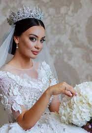 Princess kate's half updo hairstyle with a tiara and a veil. Bridal Hairstyles With Tiaras