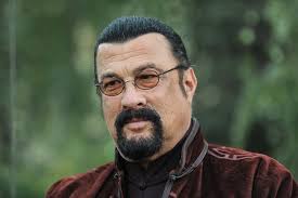 Steven seagal talks to reelz channel hollywood dailies show about his successful career. Stiven Sigal Kuban Mne Blizka Ona Napominaet Mne Staruyu Kaliforniyu