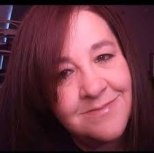 Krista Leonard's Instagram, Twitter & Facebook