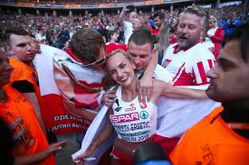 Goście w studio już wiedzą! Justyna Swiety Ersetic Nie Byla Swieta Ale Zawsze Dostawala Prezenty Od Dzieciatka Dziennik Zachodni