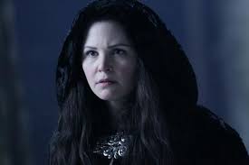 It consisted of 22 episodes, airing on fridays, having premiered on october 6, 2017. Abc Renewed Once Upon A Time Without A Lot Of Its Leads