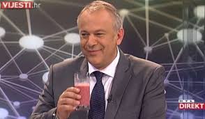 O kome se radi možete saznati u najavi emisije koju je zoran šprajc objavio na facebook stranici, a mi vam ju donosimo na kraju teksta. Rtl Direkt Procitajte Sve Na Temu Rtl Direkt Ezadar Hr