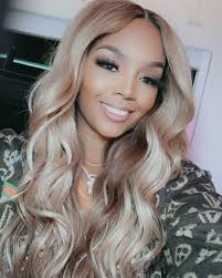 Atomic Blonde 😍❤️ @diamonddynastyvirginhair