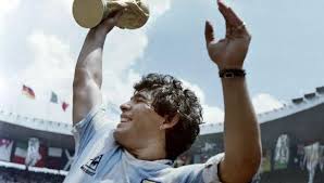 Y los ingleses todavía no lo sueltan, según reconstruyó el diario olé con cinco historias de jugadores que sintieron aquel maravillo tanto. Diego Maradona Se Ilusiona Con Otra Mano De Dios Sueno Con Poder Marcar Otro Gol A Los Ingleses Nczd Futbol Internacional Depor