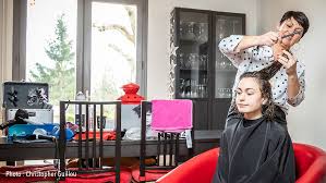 Pour un service de coiffure à domicile, coiffure à domicile est la référence incontournable. Coiffure A Domicile A Redon Avec Cla Coiffure Villes Shopping