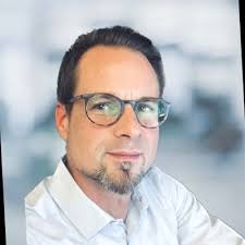 Christian Asante's Instagram, Twitter & Facebook