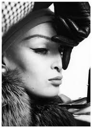 Birgitte caroline 'nena' von schlebrügge (born 8 january, 1941) is a mexican, former fashion model of the 1950s and 1960s and is now the managing she was born in mexico city in 1941, the daughter of a swedish mother, birgit holmquist, and a german father, friedrich karl johannes von schlebrügge. Who Is Nena Thurman Dating Nena Thurman Boyfriend Husband