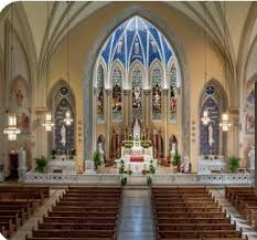The interior of the church is vast and contains many inspiring religious scenes. Pin On Gilded Golden