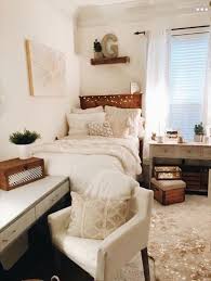 Neutral Bedrooms For Teens Master Bedrooms In 2020 College Bedroom Decor Dorm Room Designs College Dorm Room Decor