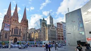 Guests can choose from 15 different colors and one mix blend, as well as select two images and create two customized messages to feature on their personalized m&m's blend. Why This Apple Store Design By Foster Partners In Australia Is Facing Resistance Architectural Digest