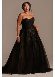 Have faith in lace lace looks have wowed throughout the ages, and we've got a collection of plus size lace dresses that broadcast their timelessness! Sheer Lace And Tulle Plus Size Wedding Dress David S Bridal