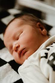 Celebrating new baby with family photos