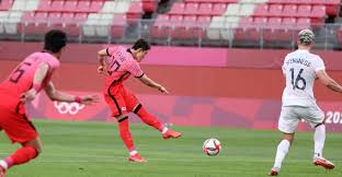 파울루 벤투 감독이 지휘하는 한국 축구대표팀(fifa랭킹 39위)은 9일 오후 8시 경기 고양종합운동장에서 열린 '2022 카타르 월드컵 아시아지역 2. Kx2fr5bghho5qm