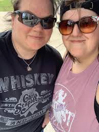 Meeting friends and introducing a friend to jtl