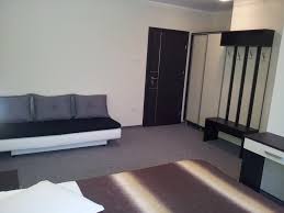 Pe okazii.ro cumperi online aer conditionat de la gree, klarstein, panasonic cu reducere si livrare gratuita. Camera Etaj 3 Cu Aer Conditionat Vila Wolf Jupiter Romania