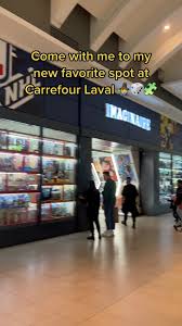 Frank And Oak Carrefour Laval