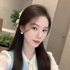 Ella noble (@noblered17)