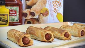 You can prepare a batch of sausage rolls ahead of time and freeze them unbaked in airtight ziplock bags or containers. Sausage Roll Row Us Invents New Summer Snack Bbc News