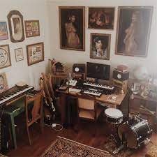 I'm willing to bet that you'll never see this producer at a music furniture store. Home Recording Diy Setup Home Studio Setup Home Music Rooms Music Studio Room
