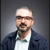 2300+ profili “Petta”