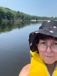 Winter in the north, but still kayaking. Lovely days when nice weather.  Yesterday I met a lot of seals during my trip, very fun. More pictures at  the link, of course. |