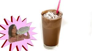 Un unico procedimento ma ben 4 frappè di gelato diversi. Frappe Al Cioccolato Le Ricette Di Alice Youtube