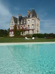 Proche Chambord Chateau Avec Piscine Et Tennis Loiret Homelidays Locations Vacances Maison De Vacances Piscine